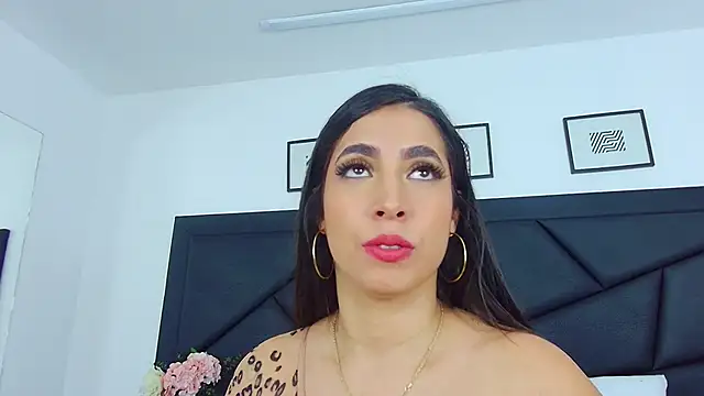 SophieCarther online show from February 2025 03:59:01 PM