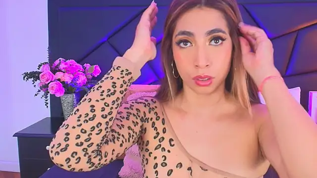 SophieCarther online show from September 2025 12:38:02 PM