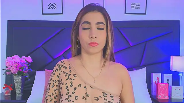 SophieCarther online show from November 2025 11:35:01 AM