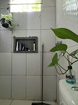 Snapshot of PutinhapeludaBabyHairy chatting on February 2025 11:52:01 AM PutinhapeludaBabyHairy online show from February 2025 11:52:01 AM