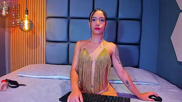 Snapshot of ANDREA__LOVE chatting on September 2025 12:38:01 PM ANDREA LOVE online show from September 2025 12:38:01 PM