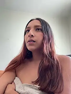 Dahian XXX online show from January 2025 07:46:01 PM