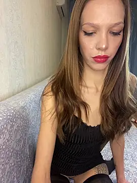 Snapshot of KateMariett chatting on January 2025 10:30:02 PM KateMariett online show from January 2025 10:30:02 PM