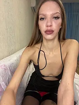 Snapshot of KateMariett chatting on March 2025 10:38:01 PM KateMariett online show from March 2025 10:38:01 PM