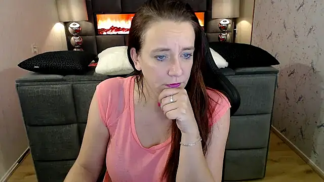 Snapshot of Wendysexyx chatting on December 2024 05:11:02 PM Wendysexyx online show from December 2024 05:11:02 PM