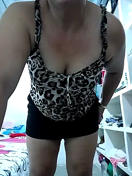 Snapshot of Fulopp15 chatting on December 2024 02:19:02 AM Fulopp15 online show from December 2024 02:19:02 AM