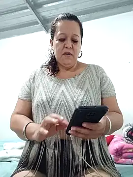 Snapshot of Fulopp15 chatting on January 2025 01:03:01 AM Fulopp15 online show from January 2025 01:03:01 AM