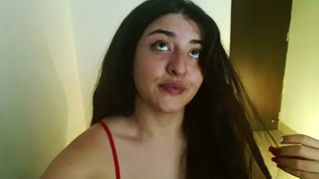 Snapshot of moritalatina chatting on December 2024 12:09:01 AM moritalatina online show from December 2024 12:09:01 AM