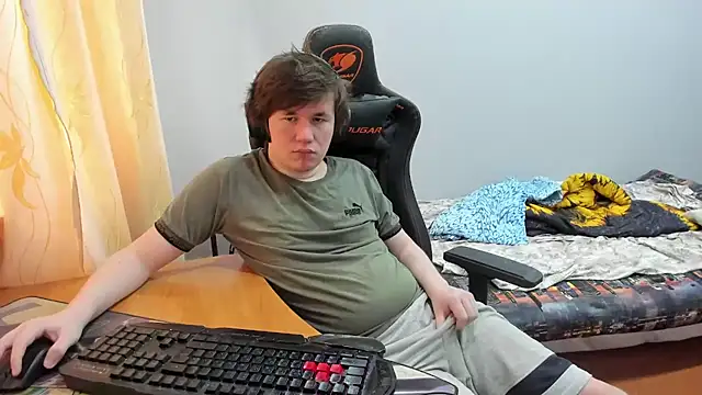 iliaskrislove online show from September 2025 12:27:02 PM