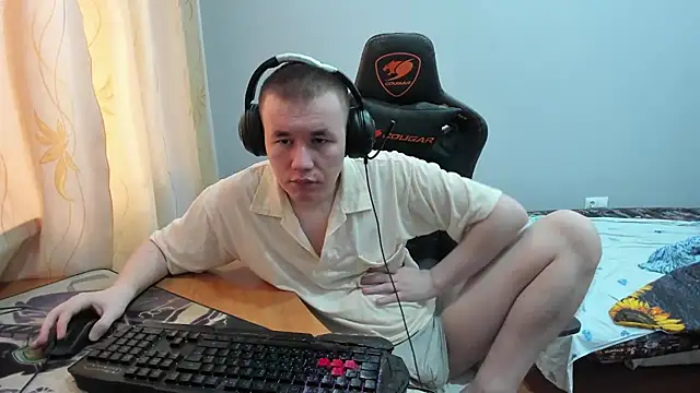 iliaskrislove online show from October 2025 04:09:02 AM