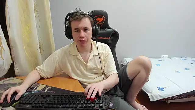 iliaskrislove online show from January 2026 10:15:01 PM