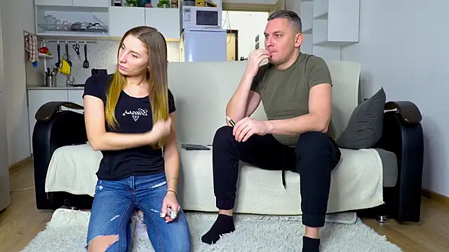 Snapshot of littlesweettifany chatting on December 2025 11:37:02 AM littlesweettifany online show from December 2025 11:37:02 AM