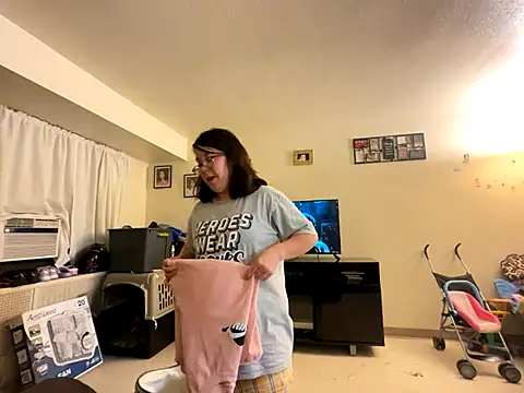 Snapshot of FreakNastyLacie chatting on September 2025 02:35:01 AM FreakNastyLacie online show from September 2025 02:35:01 AM