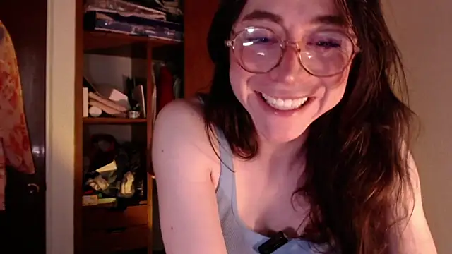 emily pearl  online show from October 2025 09:14:02 PM