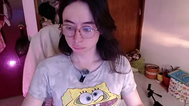 Snapshot of emily_pearl_ chatting on October 2025 09:59:02 PM emily pearl online show from October 2025 09:59:02 PM