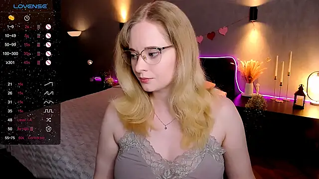 Aemilia  online show from February 2026 08:23:02 AM