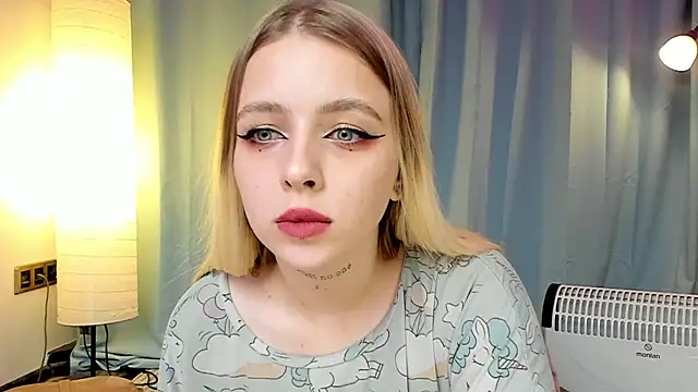 Snapshot of Alice_Halle chatting on September 2025 05:12:01 AM Alice Halle online show from September 2025 05:12:01 AM