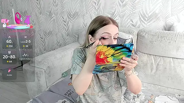 Alice Halle online show from March 2026 08:19:01 AM