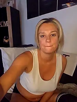 Snapshot of SpicyVicky chatting on September 2025 05:34:02 AM SpicyVicky online show from September 2025 05:34:02 AM