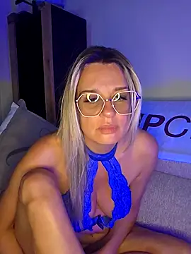SpicyVicky online show from April 2026 04:37:01 AM
