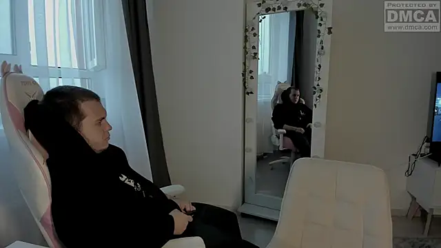 MashkaRay online show from October 2025 02:25:02 PM