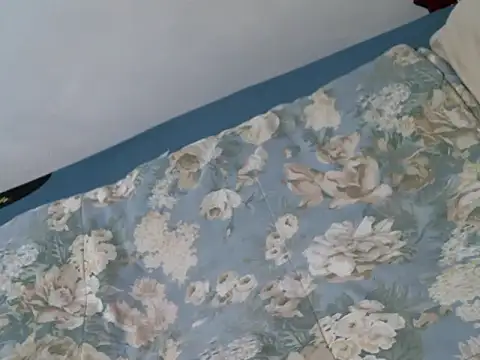 luckieey online show from December 2025 07:42:01 PM