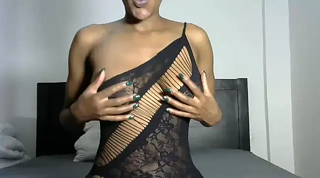 Snapshot of sexymelisah chatting on December 2024 04:02:02 AM sexymelisah online show from December 2024 04:02:02 AM