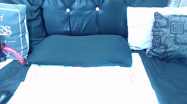 spicydiver38 online show from February 2025 06:02:01 AM