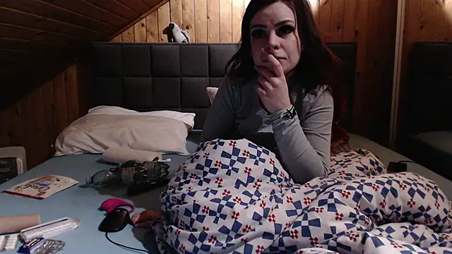 BoeseMoni1998 online show from January 2025 08:15:02 PM