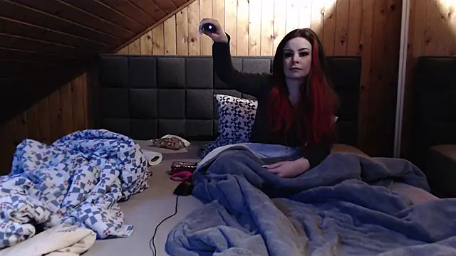 BoeseMoni1998 online show from February 2025 04:36:01 PM