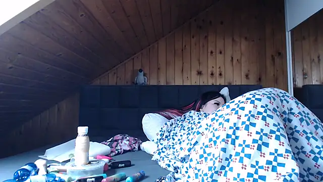 BoeseMoni1998 online show from November 2025 10:15:02 AM