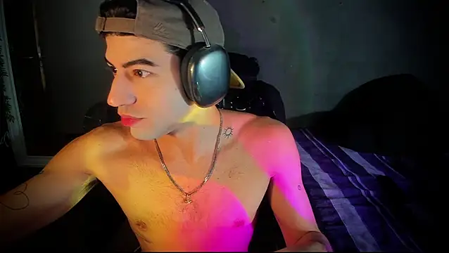 newjeff online show from October 2025 11:11:01 AM