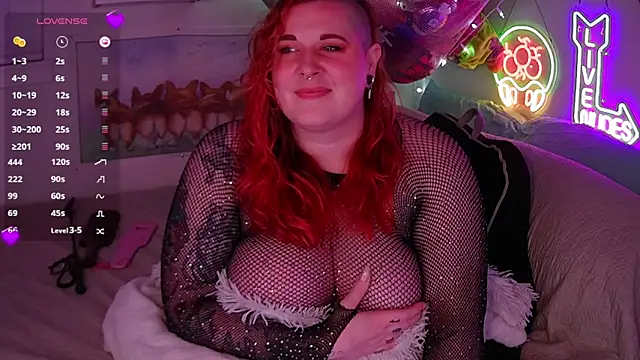 Snapshot of opalreigning chatting on February 2026 08:57:02 AM opalreigning online show from February 2026 08:57:02 AM