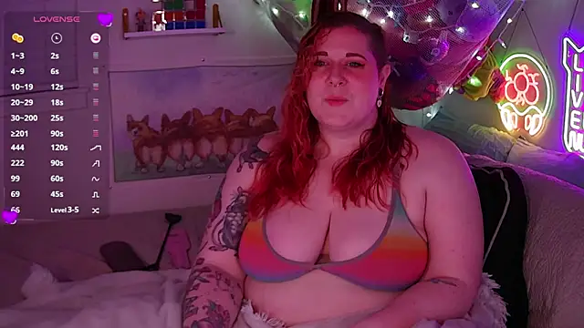 Snapshot of opalreigning chatting on February 2026 09:08:02 AM opalreigning online show from February 2026 09:08:02 AM