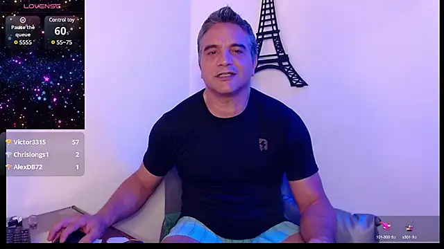 Snapshot of golden_punisher chatting on February 2025 08:19:02 AM golden punisher online show from February 2025 08:19:02 AM