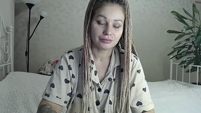 Snapshot of ShyEvaa chatting on November 2025 03:36:02 PM ShyEvaa online show from November 2025 03:36:02 PM