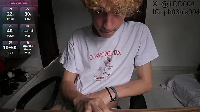 Snapshot of Danni_boy chatting on February 2026 08:38:01 PM Danni boy online show from February 2026 08:38:01 PM