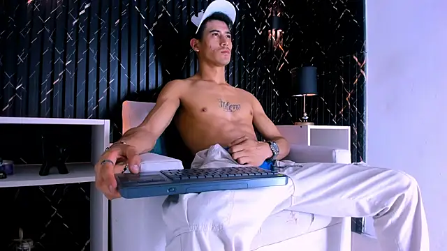 Jhonn Rhyss online show from March 2026 07:25:01 PM