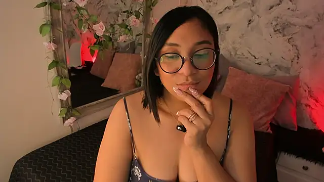 Bella desi  online show from May 2026 02:03:01 PM