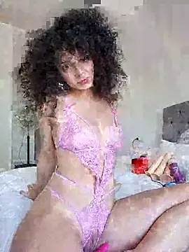 Snapshot of Emily_Posh chatting on September 2025 09:36:02 AM Emily Posh online show from September 2025 09:36:02 AM