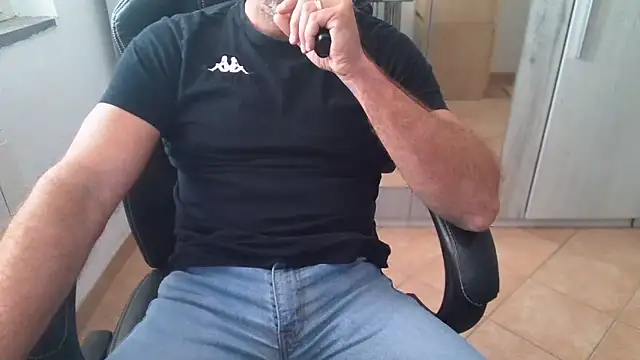 cocco1980xxxx online show from March 2026 07:35:01 AM