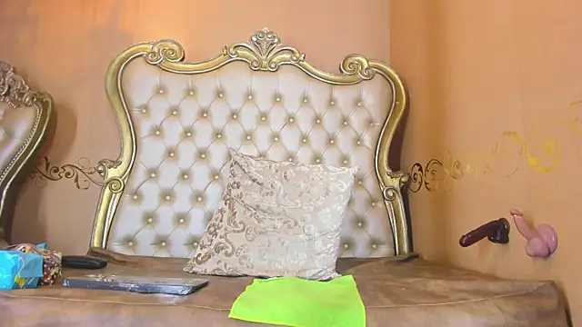 Celeste Baker  online show from October 2025 12:24:02 PM