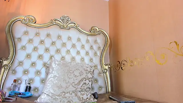 Snapshot of Celeste_Baker_ chatting on December 2025 12:10:01 PM Celeste Baker online show from December 2025 12:10:01 PM