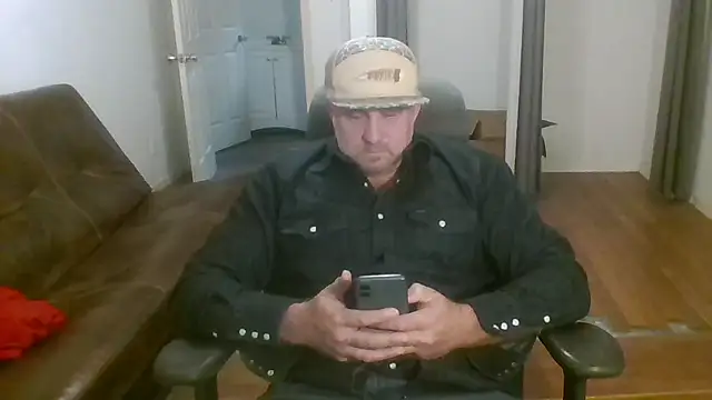 poundyouout69 online show from November 2025 08:02:01 PM