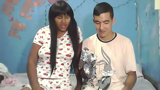 Sweetiefoxxx online show from December 2024 02:37:02 PM