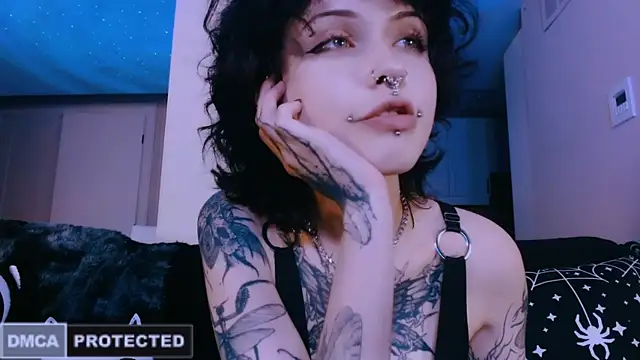 NaughtyLittleFox online show from May 2026 05:23:02 AM