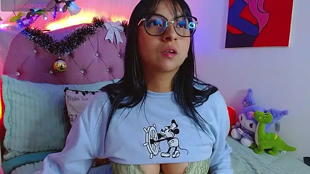 Snapshot of Littlerouse_ chatting on January 2025 05:26:02 AM Littlerouse online show from January 2025 05:26:02 AM