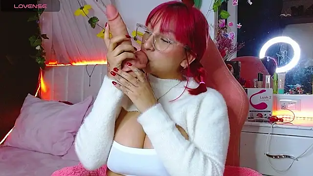 Littlerouse  online show from October 2025 05:19:02 AM