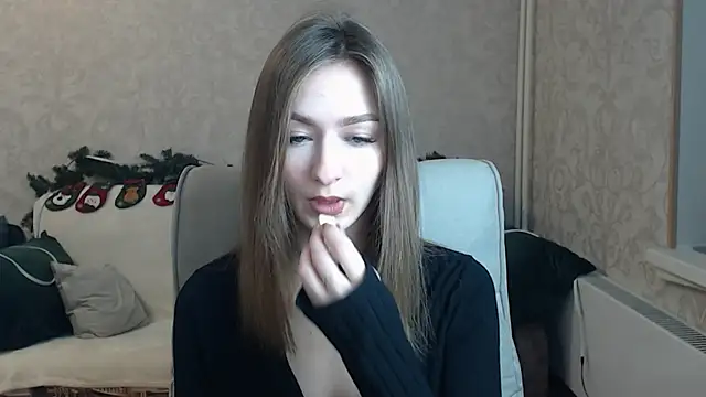 Snapshot of FlorenceDays chatting on January 2025 01:13:02 AM FlorenceDays online show from January 2025 01:13:02 AM