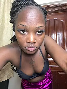 Queen Arnah254 online show from May 2026 02:47:01 PM